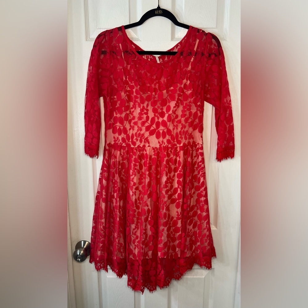 Free People Red Lace Dress With White Slip‎ Size 8